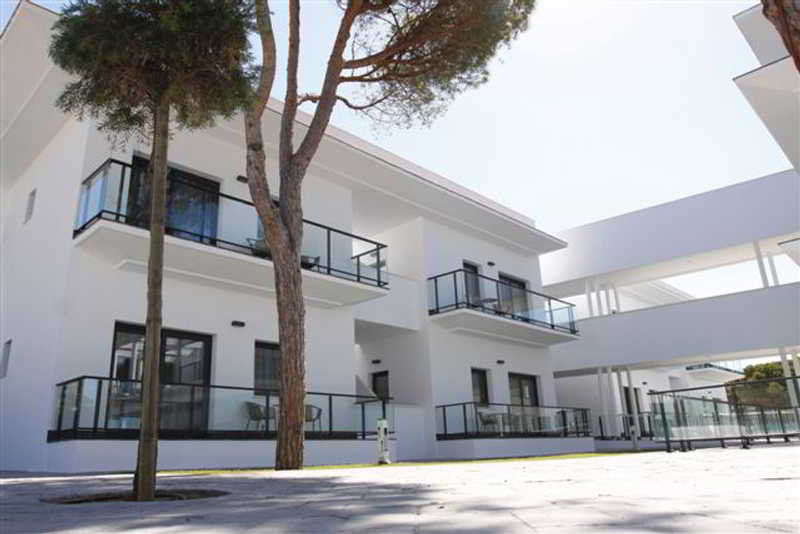 Complejo Al Sur Aparthotel Chiclana de la Frontera Exterior photo